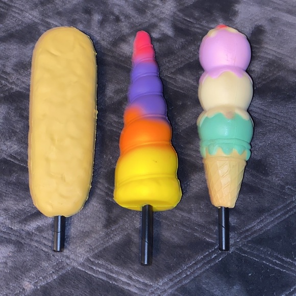 3-Pack of Pen Squishies (unicorn horn, ice cream cone, and bread) - Picture 4 of 7